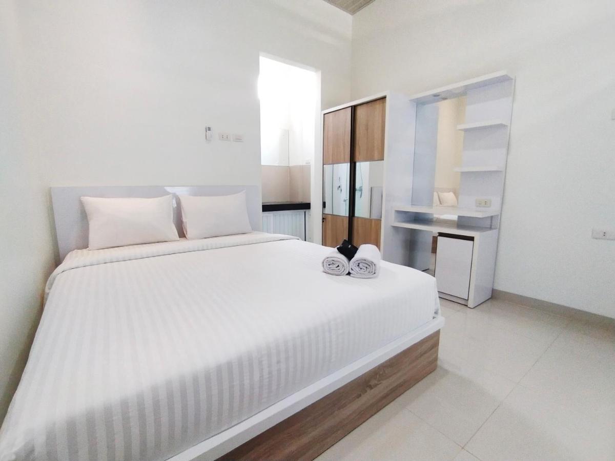 Hometown Residence Bandar Lampung Kültér fotó