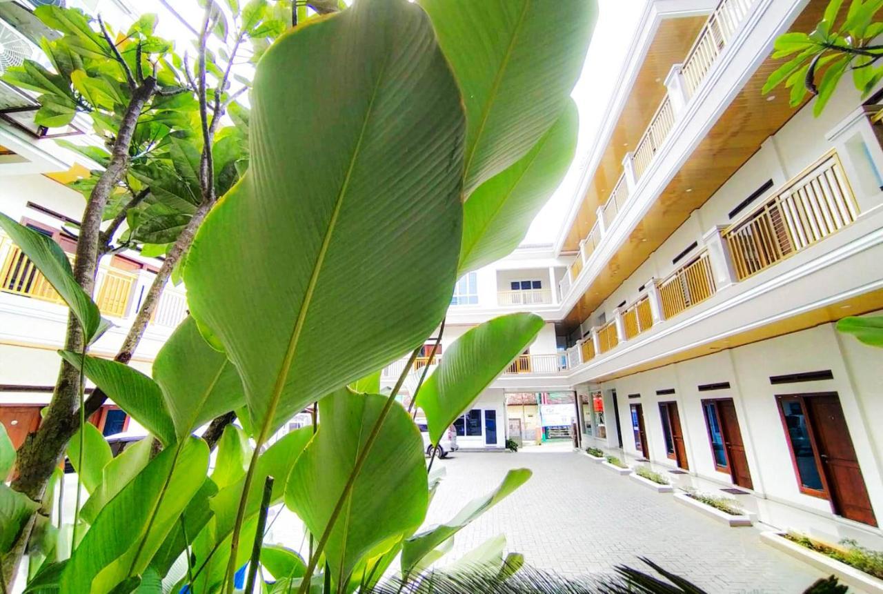 Hometown Residence Bandar Lampung Kültér fotó