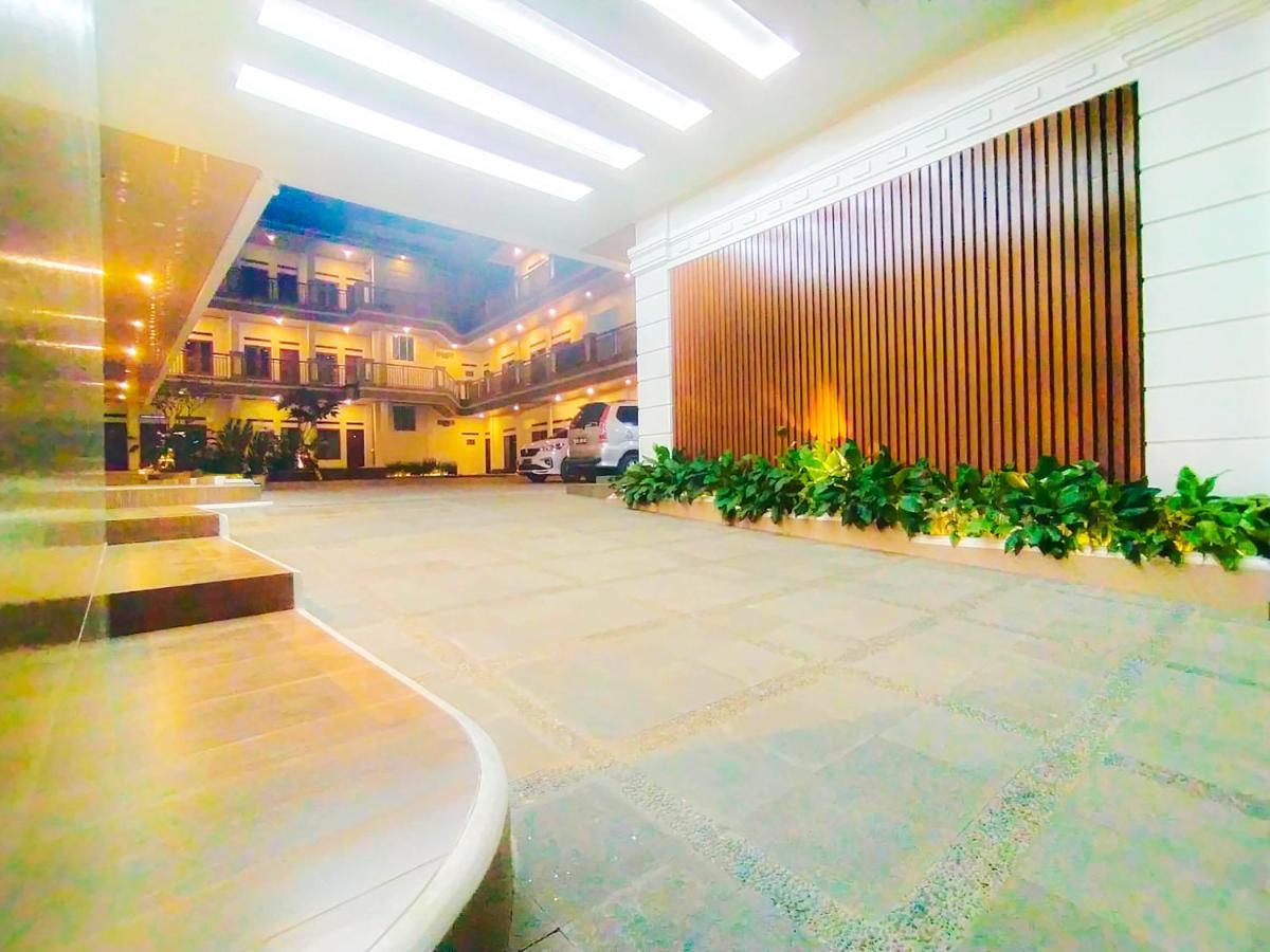 Hometown Residence Bandar Lampung Kültér fotó
