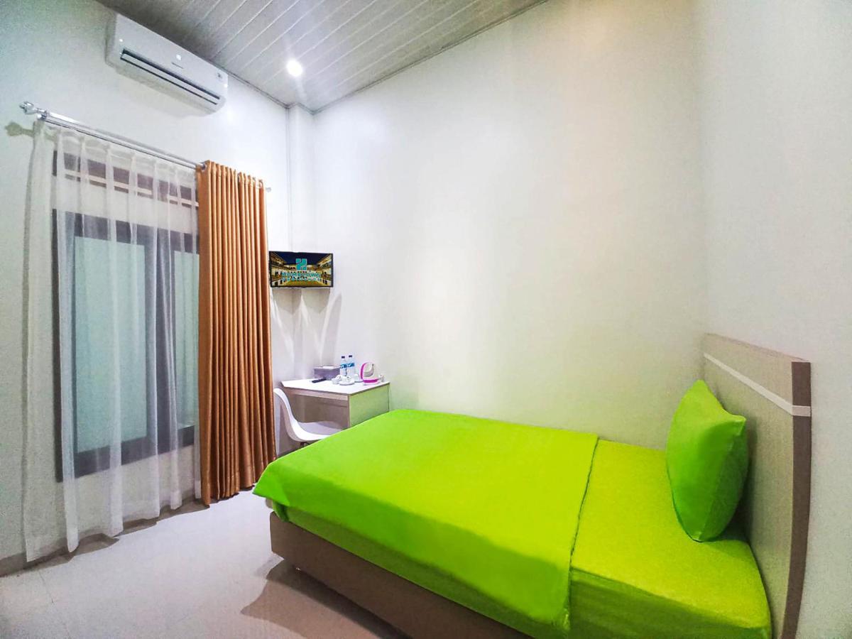 Hometown Residence Bandar Lampung Kültér fotó